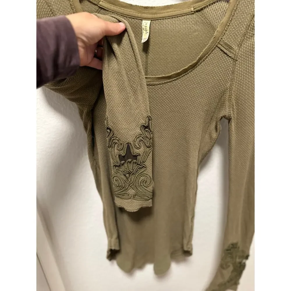 Free People Masquerade Cuff Long-Sleeve Thermal Tee, Size Small